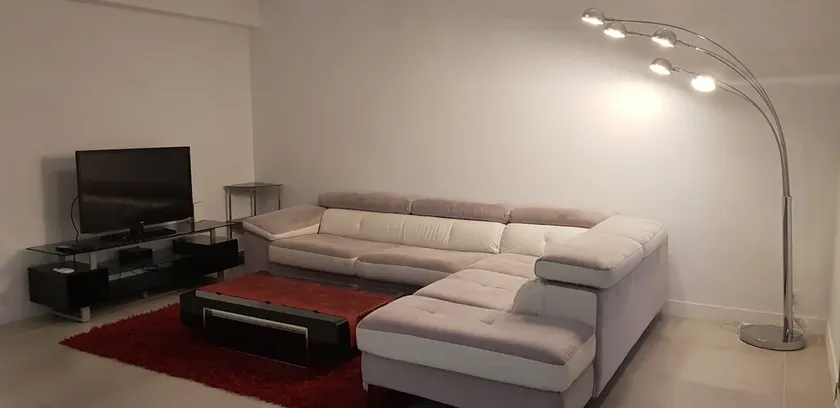 3 p Antibes city center, close to the beach *** - Image 1