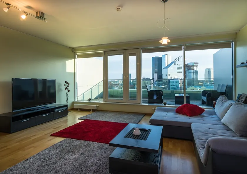 Two floors - Charming view - Parking - Image 1