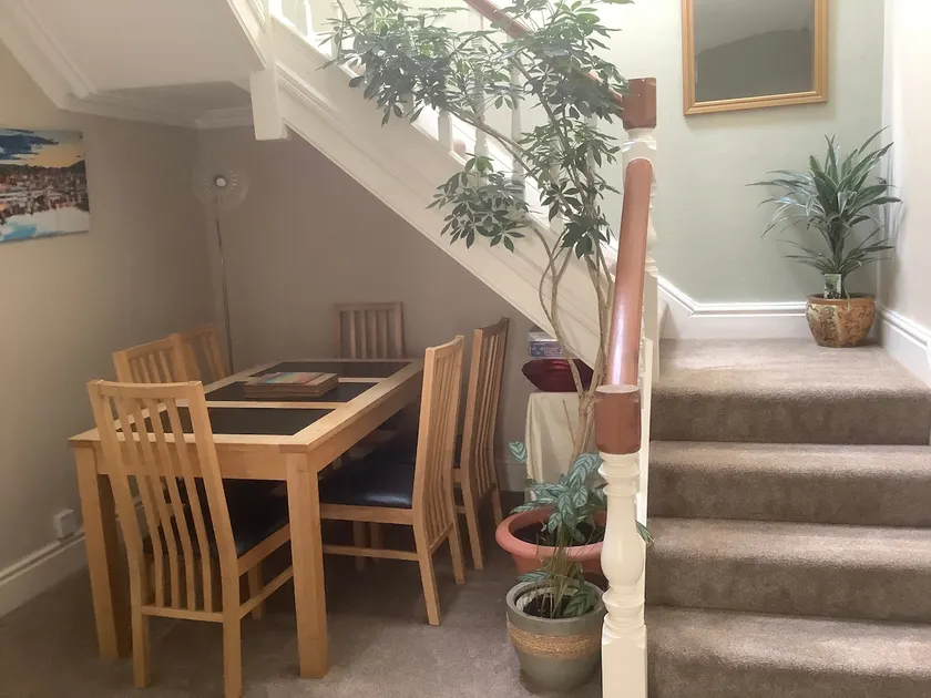 Whitegate 1st floor Apartment - Image 1