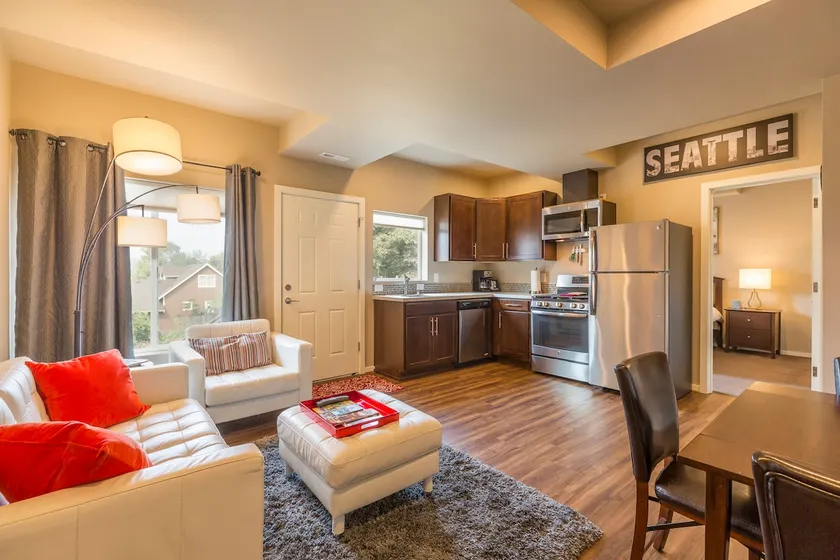 Webster Street Guest Suite - Image 1
