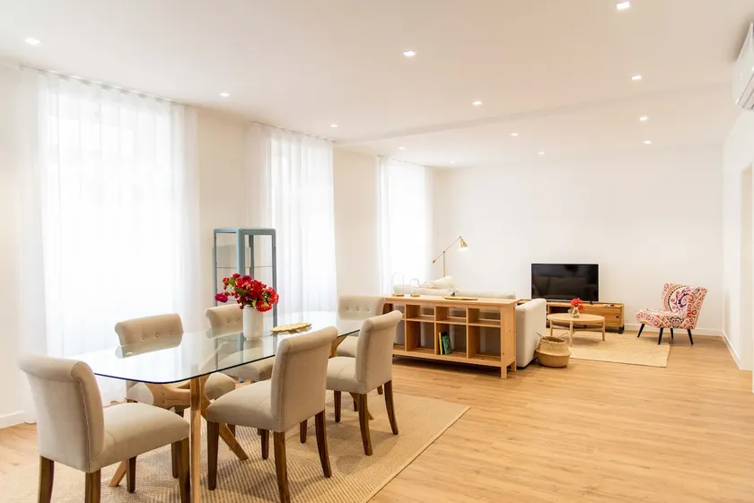Fernão Ornelas 3-Fantastic Flat by Heart ofFunchal - Image 1