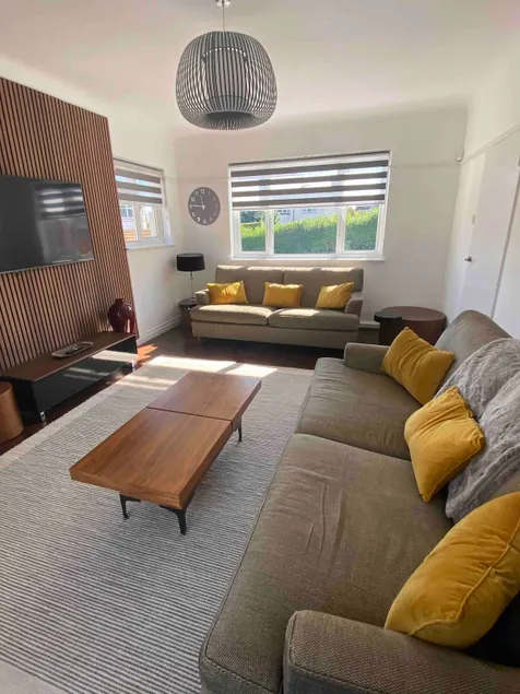 Luxury whole house in serene cul-de-sac - Image 1