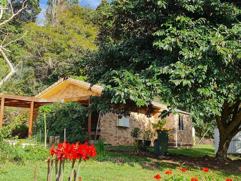 Cottage in Mount Mellum - Image 1