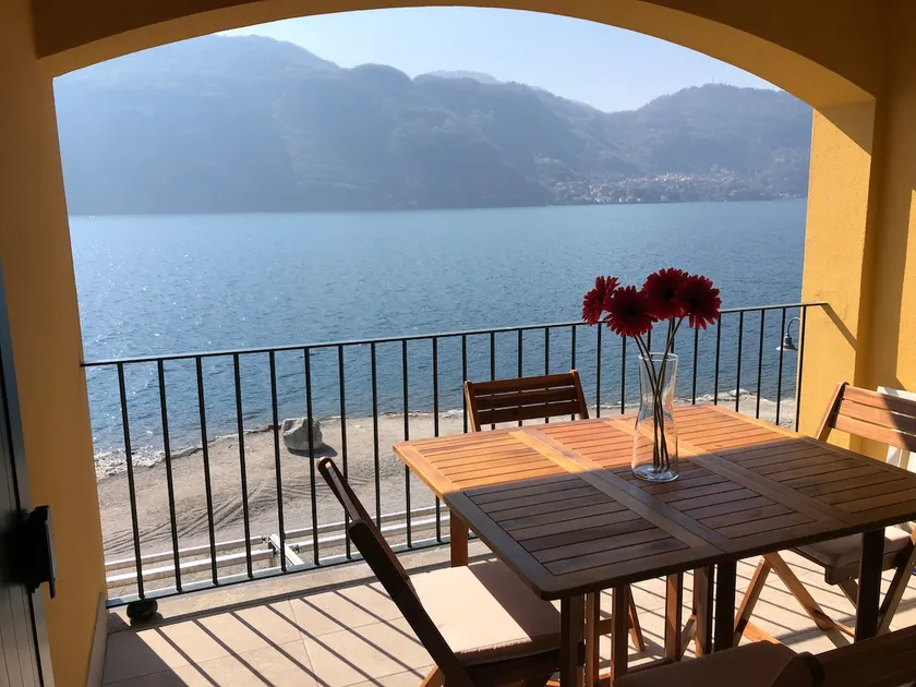 Riccio's crib on Como lake with swimming pool - Image 1