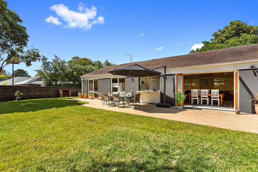 Portsea Escape - Image 1
