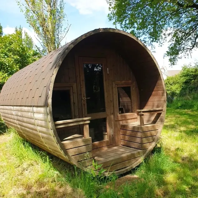 Barrel room in the countryside with kitchenette - Image 1