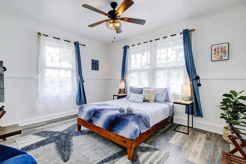 NEW Whaler's Inn- 3 Beds -Nautical & Magical- Hilo - Image 1