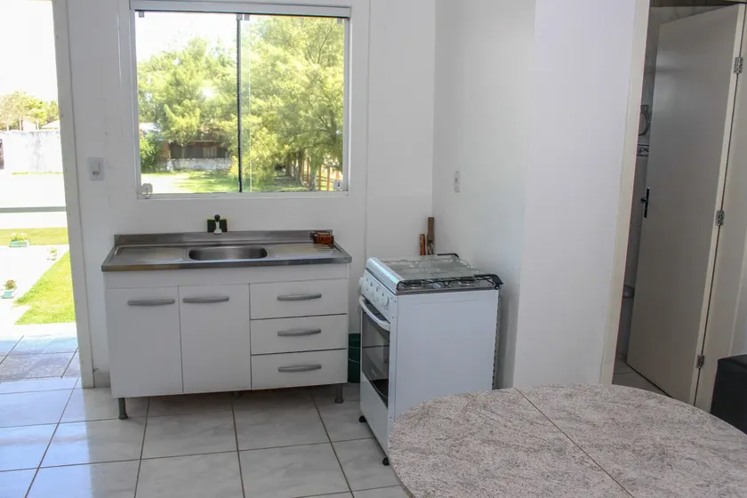 Apartment 150m from the sea/pool, Wifi, kitchen, Oásis Sul - Image 1