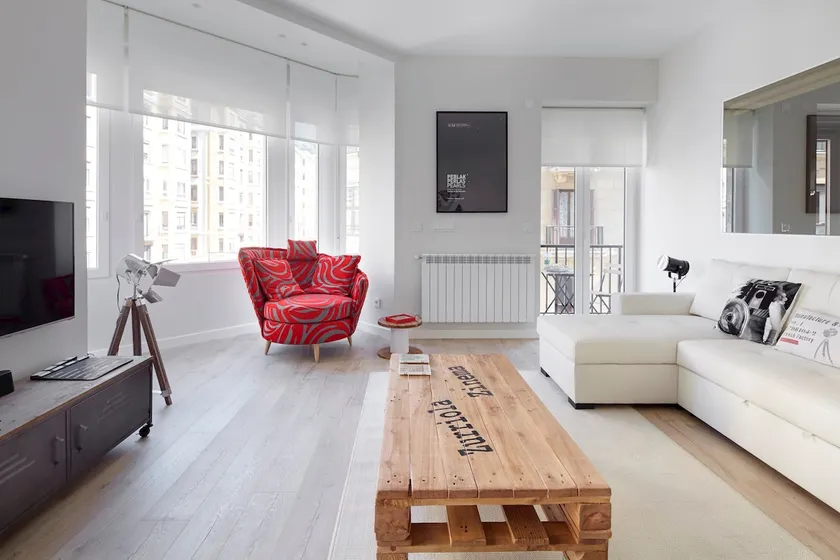 Zurriola Zinema by FeelFree Rentals - Image 1