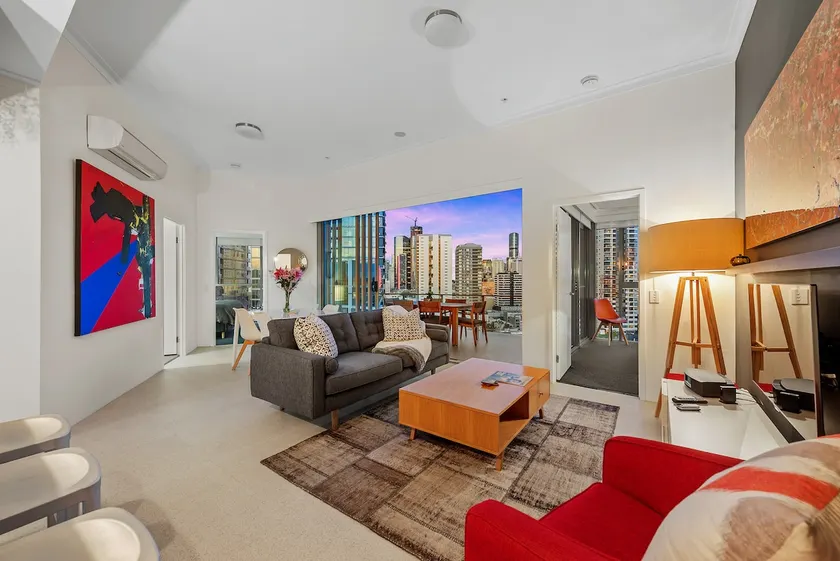 View from the Top ~ 2Bed, 2Bath, 2Parking, Balcony - Image 1