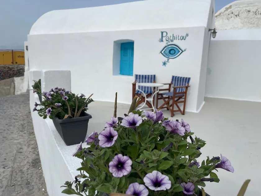 Oia Sunset House Pothitou - Image 1