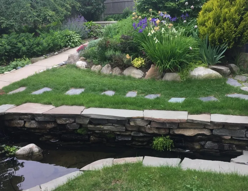 Peaceful Oasis on Munjoy Hill 1st flr 3BR parking - Image 1