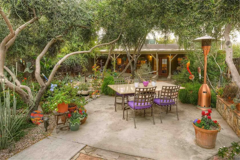 Garden Oasis in the Heart of Tucson - Image 1