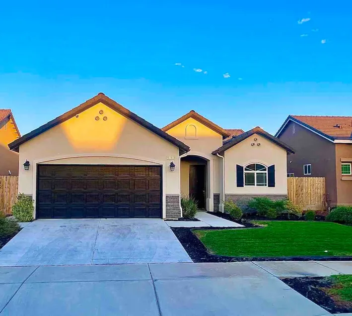 Clean, Cozy, Happy New Home in North Merced - Image 1