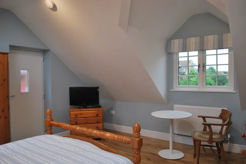 Self-contained annexe in village nr Harwell Campus - Image 1