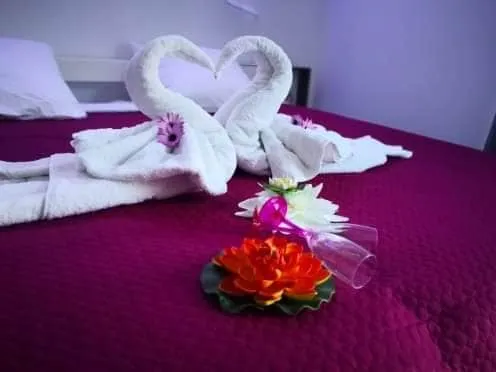 Bed and Breakfast: Free Fitness & Billiards - Image 1