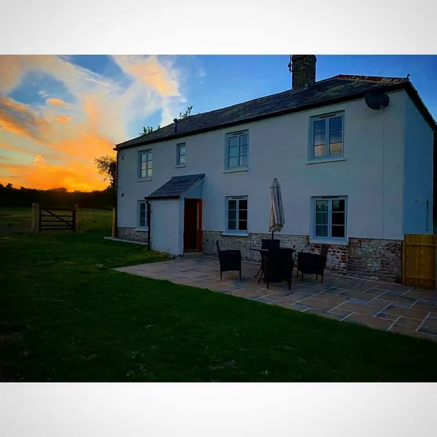 Manor Farm Cottage - Image 1