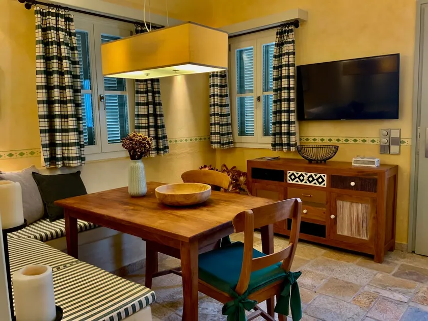 Charming Cottage with a view in North-East Corfu - Image 1