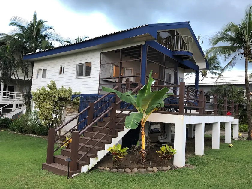 Blue Ocean Bungalow, Ocean front bungalow - Image 1