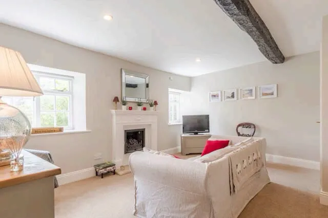Cotswolds Townhouse in centre of Tetbury - Image 1