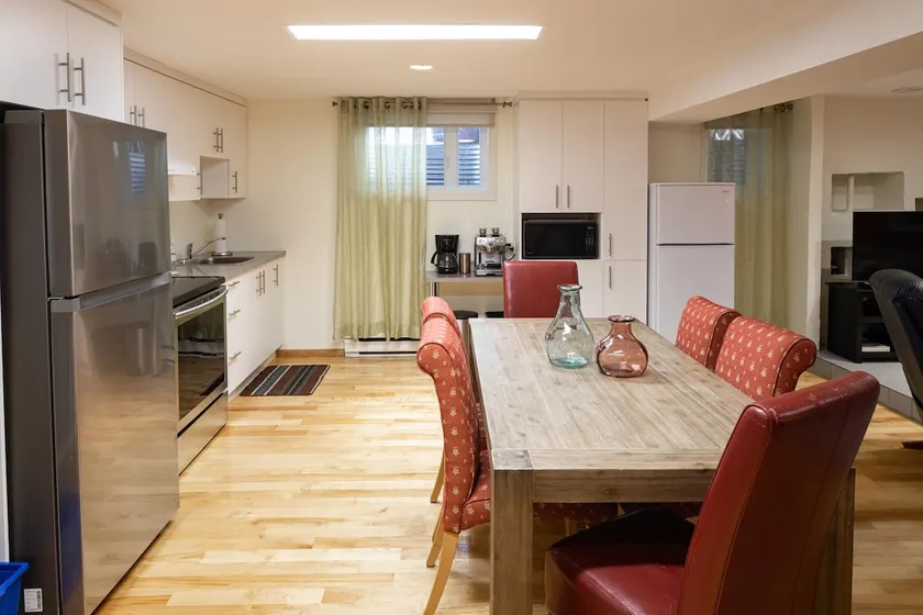 Spacious, luxurious, comfortable entire place - Image 1
