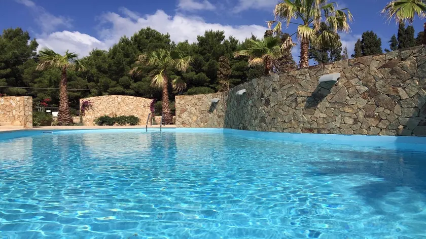 VILLA IN RESIDENCE MIT POOL - Image 1
