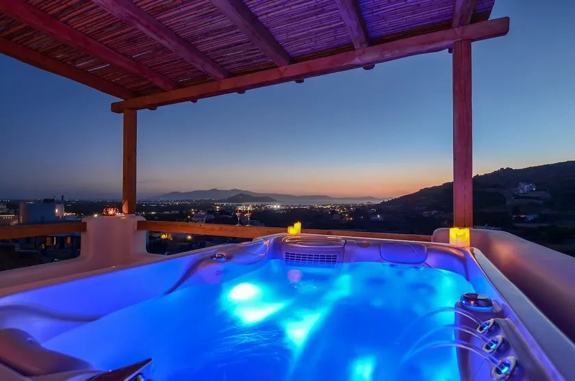 Naxos Pantheon - ARIADNE with private Jacuzzi - Image 1