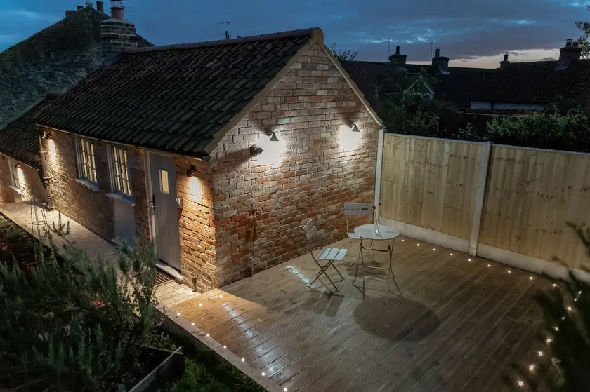 A hidden gem in the heart of Tealby village. - Image 1