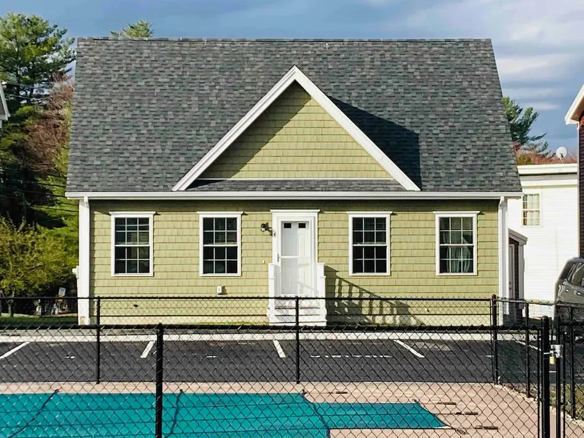 Love OOB! NEW 3 BR, 2.5 BA Maine Home - Image 1