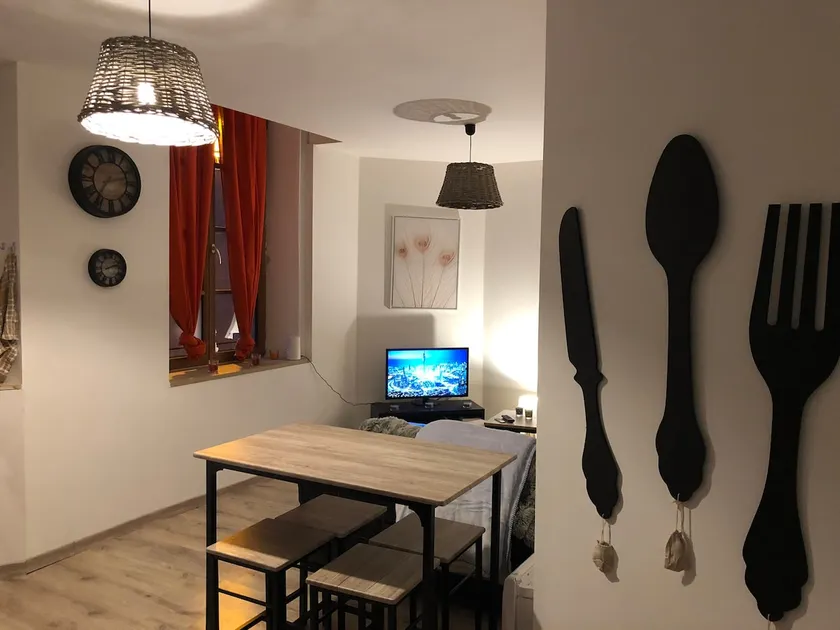 Apartment 1 Saint Louis - Image 1