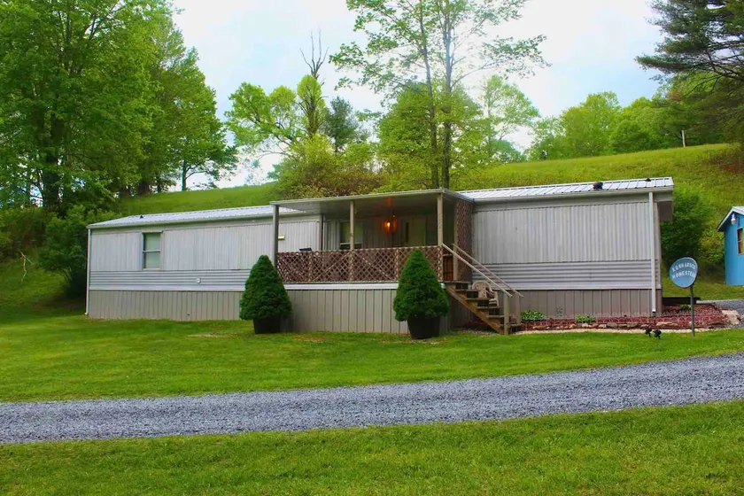 Konnarock Homestead Mountain View! - Image 1