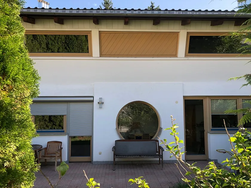 Wohnstrasse 11 - Residential building with terrace - Image 1