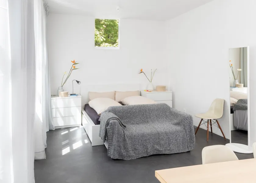 Charming apartment in the remise - Image 1