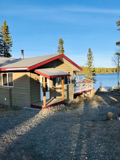 Henry’s Lakefront Private Cabin - Image 1