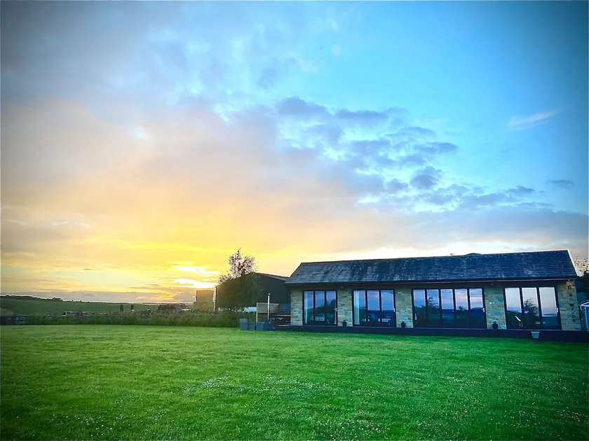 Three-winds-guesthouse - Image 1