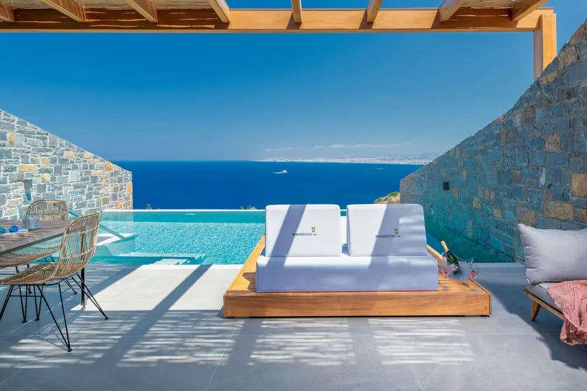 Villa Hellena, Stunning sea views & infinity pool! - Image 1