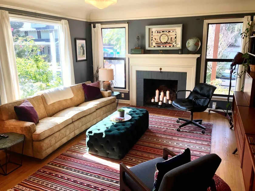 Urban Sanctuary near Shops, Dining & Downtown! - Image 1