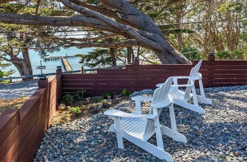 Bodega Bay Beach Bungalow - Image 1