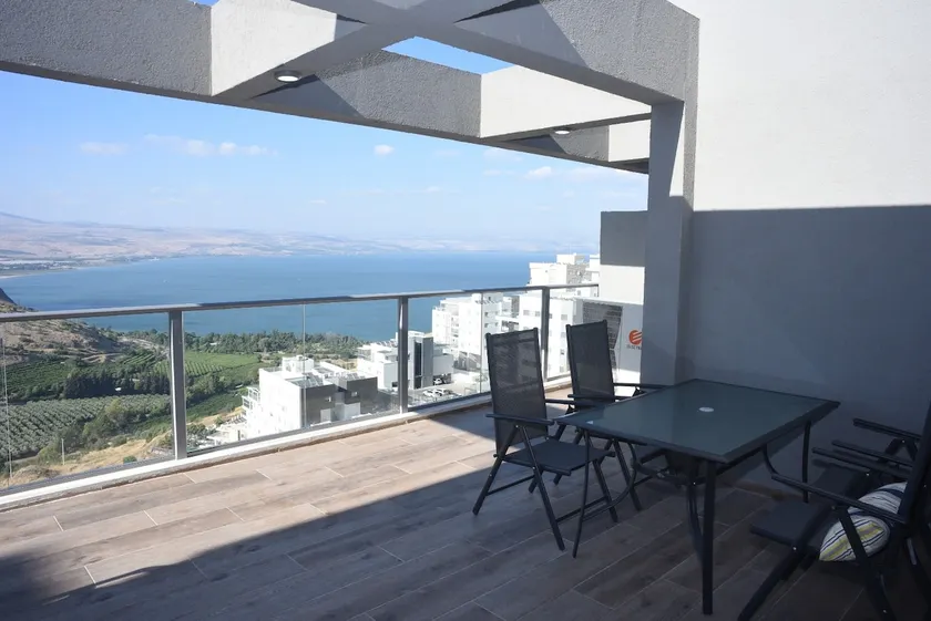 Royal Serenity (18) - 5 Rooms Vacation Penthouse *Parking*View - Image 1