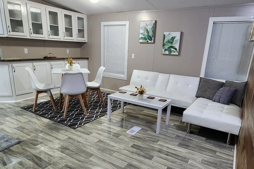 Lake Charles Mobile Home near Casinos - Image 1