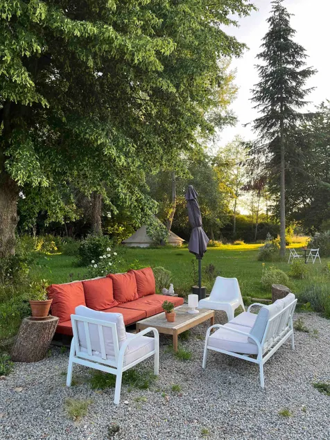White poplar farmhouse, quiet, nature & comfort - Image 1