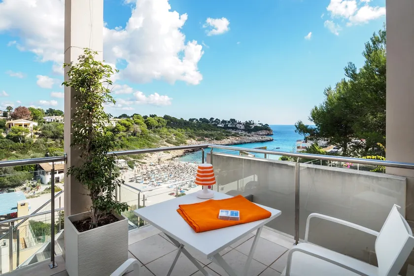 Casa de Platja Cala Mandia - Image 1