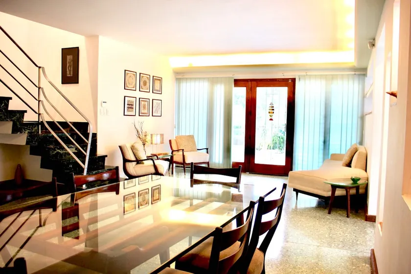 Charming Beach House at Tarara - Image 1