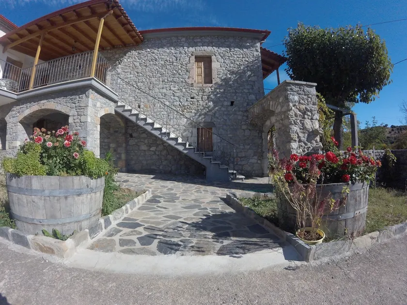 Τraditional Stonebuilt House, mount Parnon, Karyes - Image 1