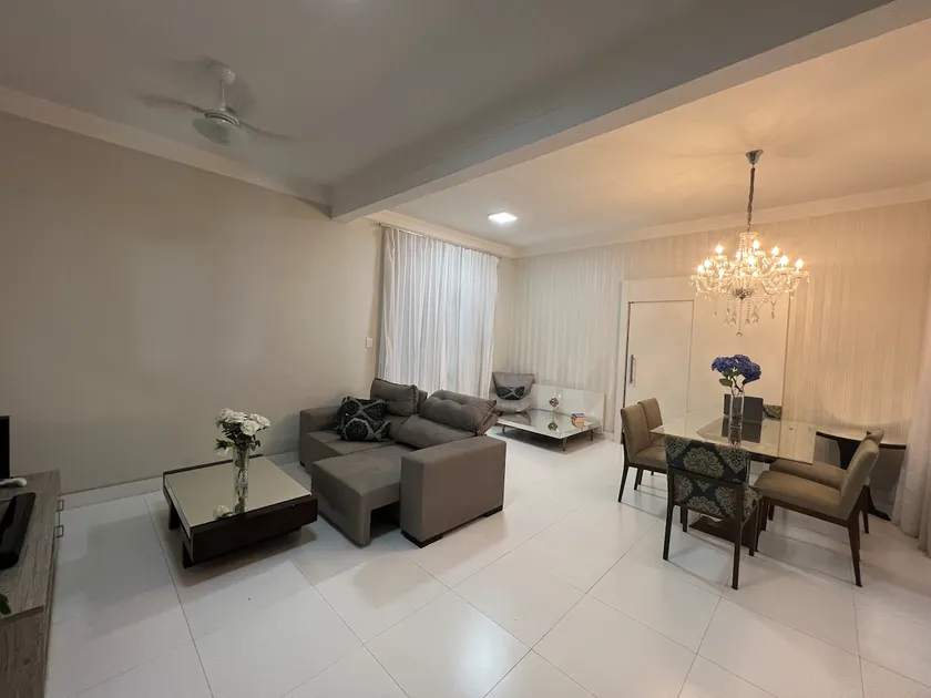 Comfortable Home - Image 1