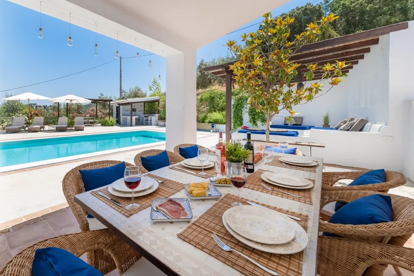 Spectacular Andalusian home away from home! - Image 1