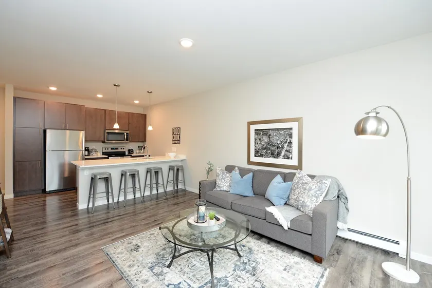 Brand new Modern Apartment - Image 1