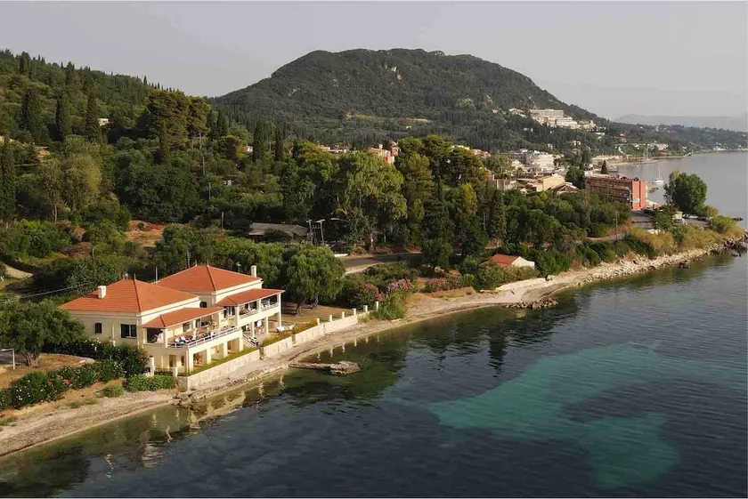 Relaxed seaside villa - stunning views. Benitses - Image 1