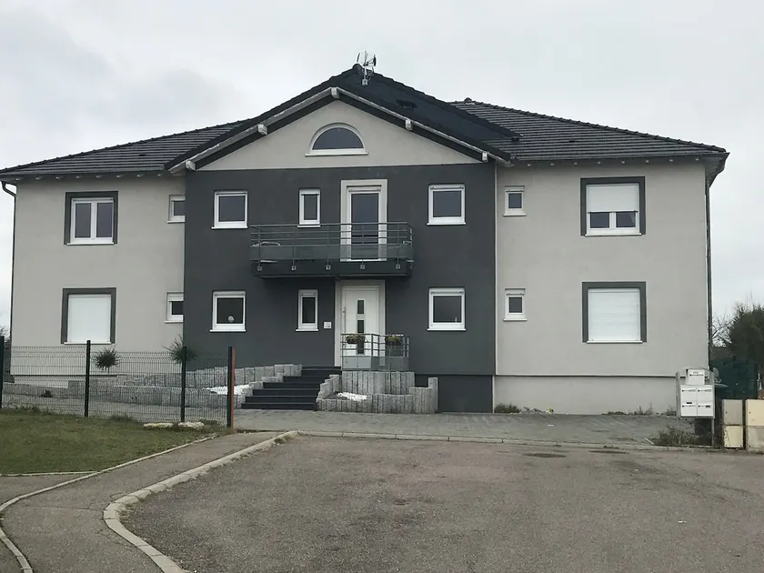 Luxury accommodation in Valmont - Image 1