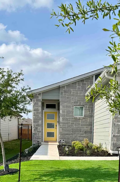 Central to All NewConstruction Private Fenced Yard - Image 1